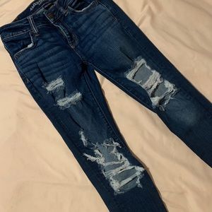 American eagle ripped jeans